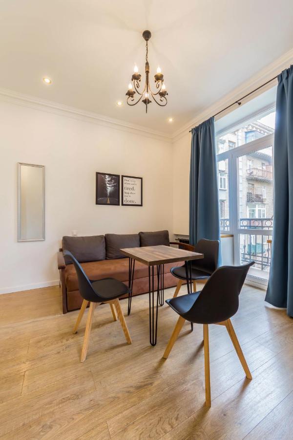 Scandinavian Apartments Киев Экстерьер фото